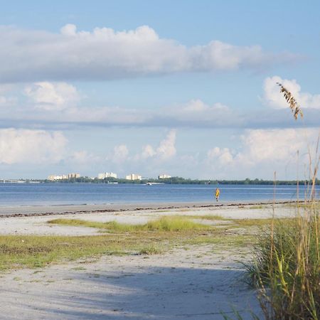 Mermaid Tales All By Sun Palace Vacations Villa Fort Myers Beach Exterior photo